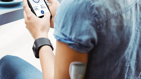 Omnipod Insulin Pump Review: What Makes It a Game-Changer